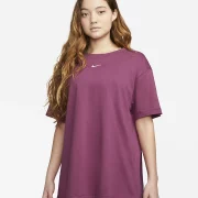 Nike Sportswear Essential Tee DN5697-672